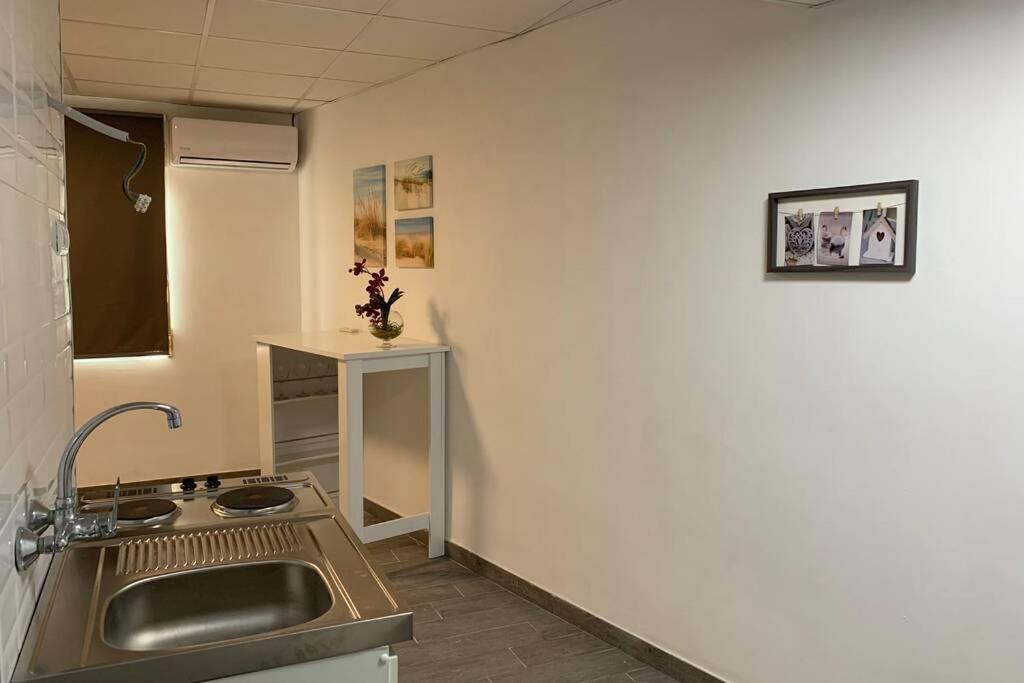 Casa Del Arbol En El Delta Del Ebro Apartment เดลแตเบรอ ภายนอก รูปภาพ