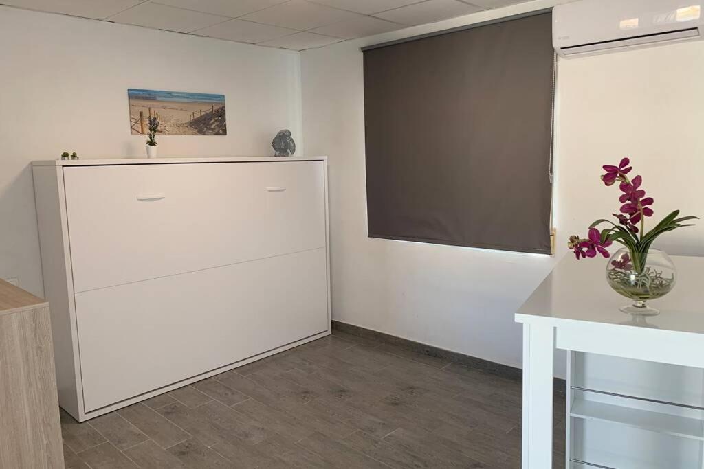 Casa Del Arbol En El Delta Del Ebro Apartment เดลแตเบรอ ภายนอก รูปภาพ